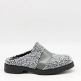 SABOT EN CUIR & MOUMOUTE