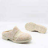 SABOT EN CUIR & MOUMOUTE