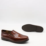 CHAUSSURES PLATES EN CUIR VERNIS FROISSÉE