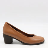 ESCARPINS MI-TALONS EN CUIR