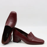 ESCARPINS EN CUIR À BOUT CARRÉ