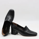 ESCARPINS EN CUIR À BOUT CARRÉ