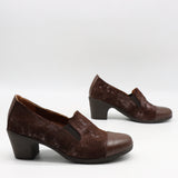 CHAUSSURES À TALONS EN CUIR ET ÉLASTIQUE