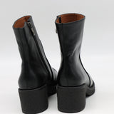 BOTTINES EN CUIR À TALONS CARRÉE