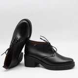 CHAUSSURES À LACETS ET TALONS EN CUIR