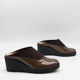 SABOTS COMPENSÉES EN CUIR VERNIS À ÉLASTIQUES