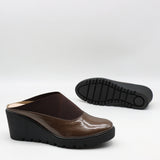 SABOTS COMPENSÉES EN CUIR VERNIS À ÉLASTIQUES