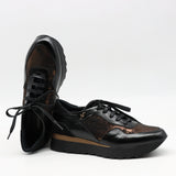 BASKETS À LACETS EN CUIR