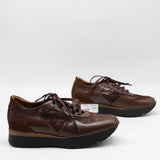 BASKETS À LACETS EN CUIR