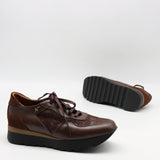 BASKETS À LACETS EN CUIR