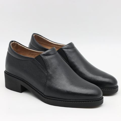 CHAUSSURES EN CUIR À ÉLASTIQUE