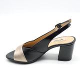 SANDALES EN CUIR À TALON CARRÉ ET BRIDE À CHEVILLE