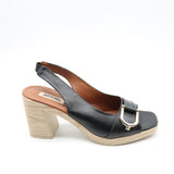 SANDALES EN CUIR À TALON CARRÉ ET BRIDE À CHEVILLE