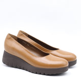 CHAUSSURES COMPENSÉES EN CUIR