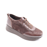 BASKETS EN DAIM CUIR